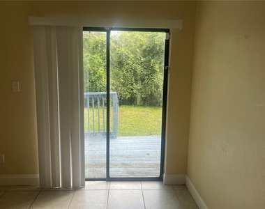 7200 Sw 42nd Place - Photo Thumbnail 3