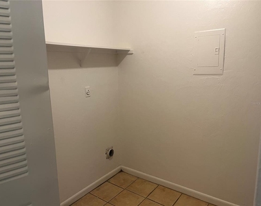 6103 Nw 23rd Terrace - Photo Thumbnail 1