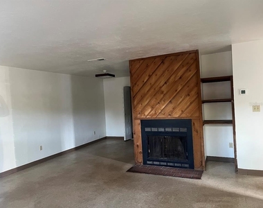 5730 Nw 25th Terrace - Photo Thumbnail 1