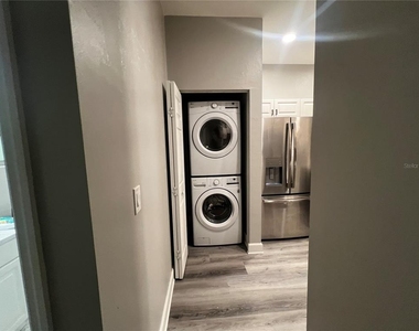 250 Sw 145th Drive - Photo Thumbnail 7