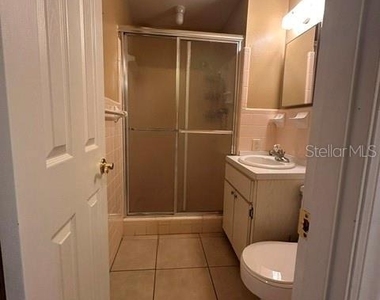530 N Alexander Street - Photo Thumbnail 9