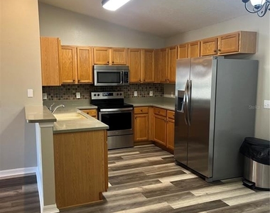 33822 Fairhaven Court - Photo Thumbnail 3