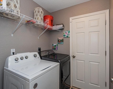 5056 Nw 61st Avenue - Photo Thumbnail 9