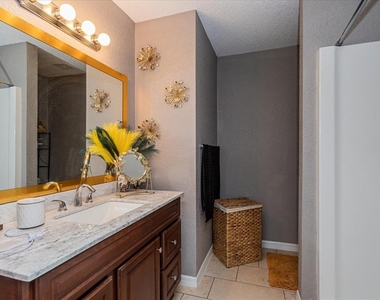 5056 Nw 61st Avenue - Photo Thumbnail 12