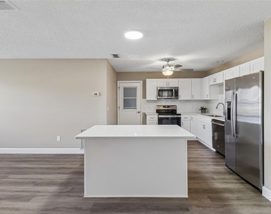 2609 Privada Drive - Photo Thumbnail 11
