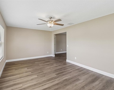 2609 Privada Drive - Photo Thumbnail 24