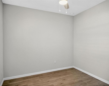 8 Squire Court - Photo Thumbnail 11
