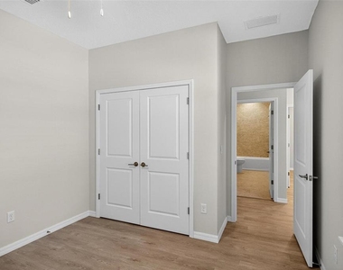 8 Squire Court - Photo Thumbnail 13