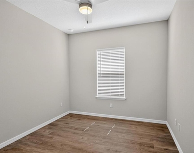 8 Squire Court - Photo Thumbnail 9