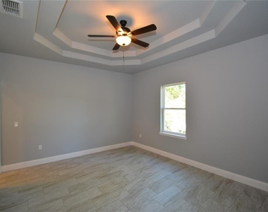 25 Rosepetal Lane - Photo Thumbnail 8