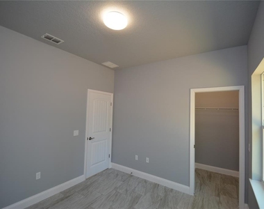 25 Rosepetal Lane - Photo Thumbnail 17