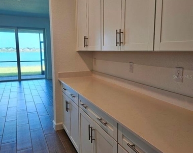 8116 Shore Lake Drive - Photo Thumbnail 7