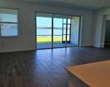 8116 Shore Lake Drive - Photo Thumbnail 11