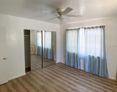 22239 Midway Boulevard - Photo Thumbnail 10