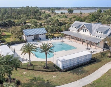 16360 Palmetto Street - Photo Thumbnail 32
