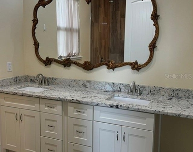 2255 Ribble Street - Photo Thumbnail 11