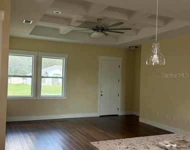 2255 Ribble Street - Photo Thumbnail 9