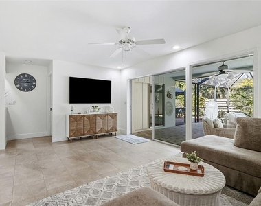 3137 Campbell Street - Photo Thumbnail 20