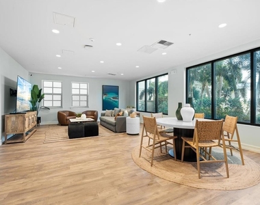 536 Bahia Beach Boulevard - Photo Thumbnail 12