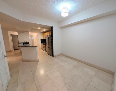 5001 Baraldi Circle - Photo Thumbnail 7
