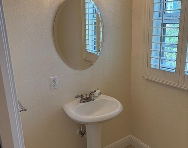 2715 Terra Ceia Bay Boulevard - Photo Thumbnail 4