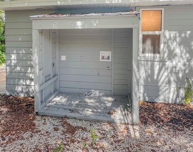 1818 Worrington Street - Photo Thumbnail 14