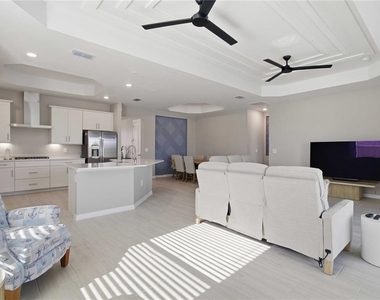 19115 Cherrystone Way - Photo Thumbnail 11