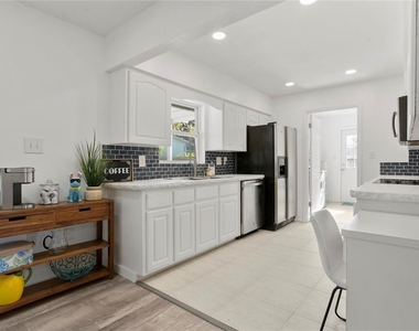 1694 Joyce Street - Photo Thumbnail 13