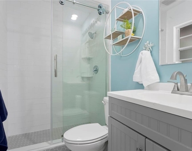 1694 Joyce Street - Photo Thumbnail 25