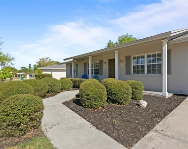 1694 Joyce Street - Photo Thumbnail 3