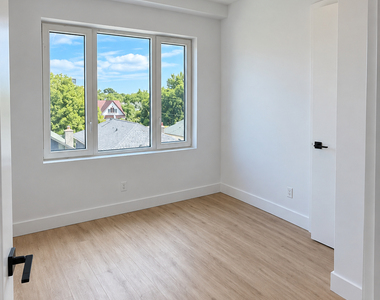 1613 Brooklyn Avenue - Photo Thumbnail 1
