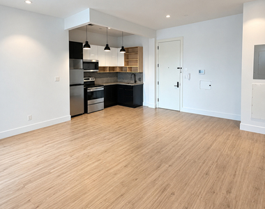 1613 Brooklyn Avenue - Photo Thumbnail 2