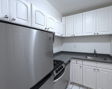 East 36th Street - Photo Thumbnail 1