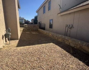 404 Desert Chicory Street - Photo Thumbnail 29