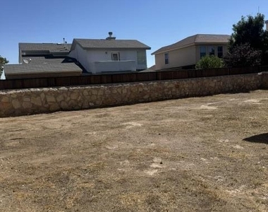 404 Desert Chicory Street - Photo Thumbnail 30