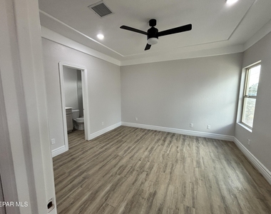 10371 Manzana Road - Photo Thumbnail 19