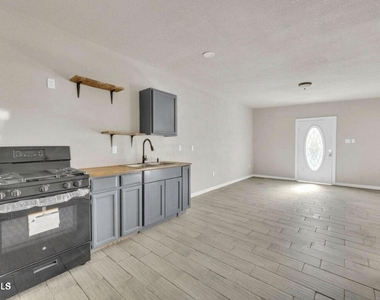 8827 Mount Elbert Drive - Photo Thumbnail 1