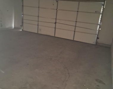 613 Valley Plum Avenue - Photo Thumbnail 19