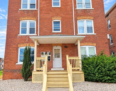 86 Gold Street - Photo Thumbnail 27