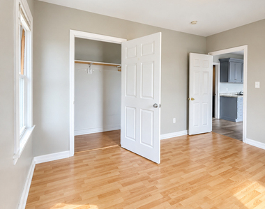 86 Gold Street - Photo Thumbnail 17