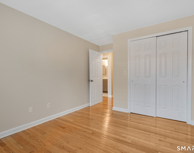 115 Main Street - Photo Thumbnail 5