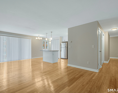 115 Main Street - Photo Thumbnail 4