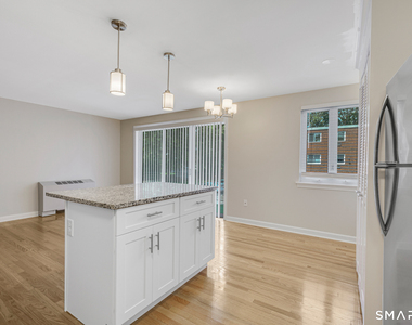 115 Main Street - Photo Thumbnail 3