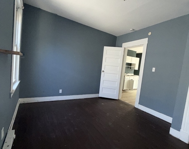 69 Lounsbury Street - Photo Thumbnail 2