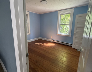 61 Lounsbury Street - Photo Thumbnail 5
