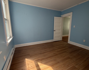 61 Lounsbury Street - Photo Thumbnail 2