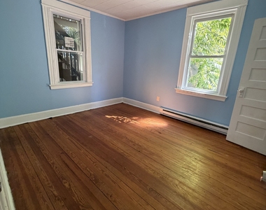 61 Lounsbury Street - Photo Thumbnail 6