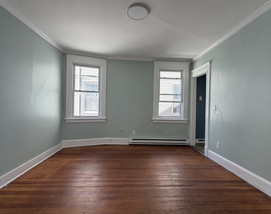 61 Lounsbury Street - Photo Thumbnail 3