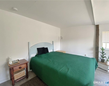 16 Ruby Street - Photo Thumbnail 4