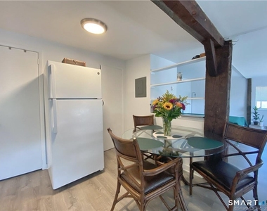 16 Ruby Street - Photo Thumbnail 1